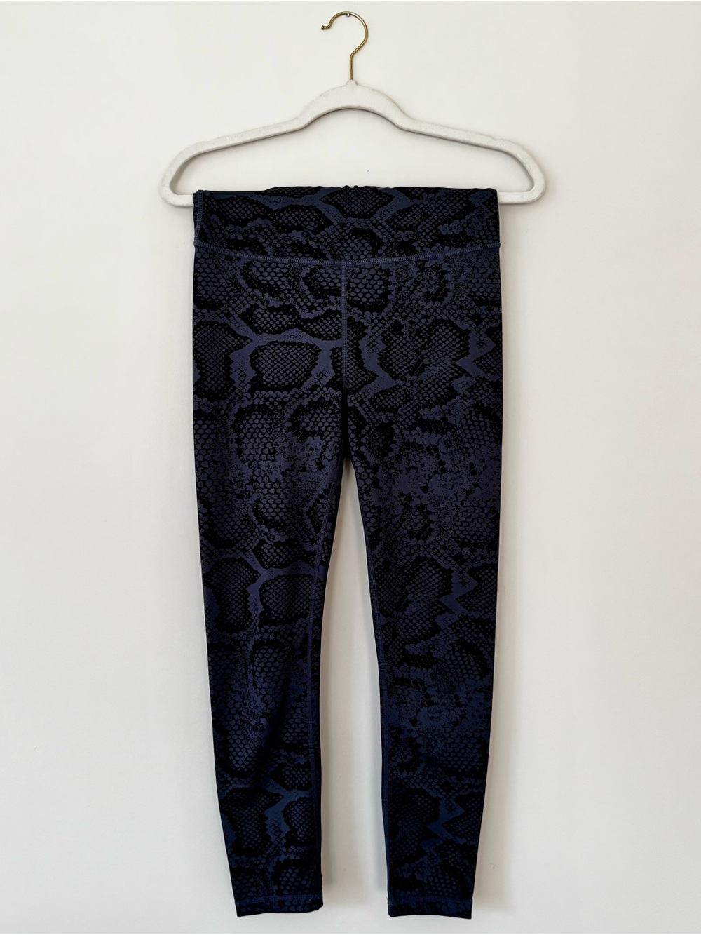 Anthro All Fenix Snakeskin Python High Rise Leggings, Navy / Grey – Medium